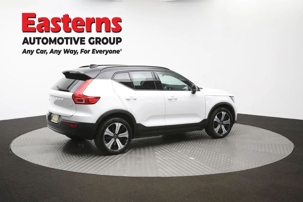Used 2023 White Volvo Twin Plus image 36