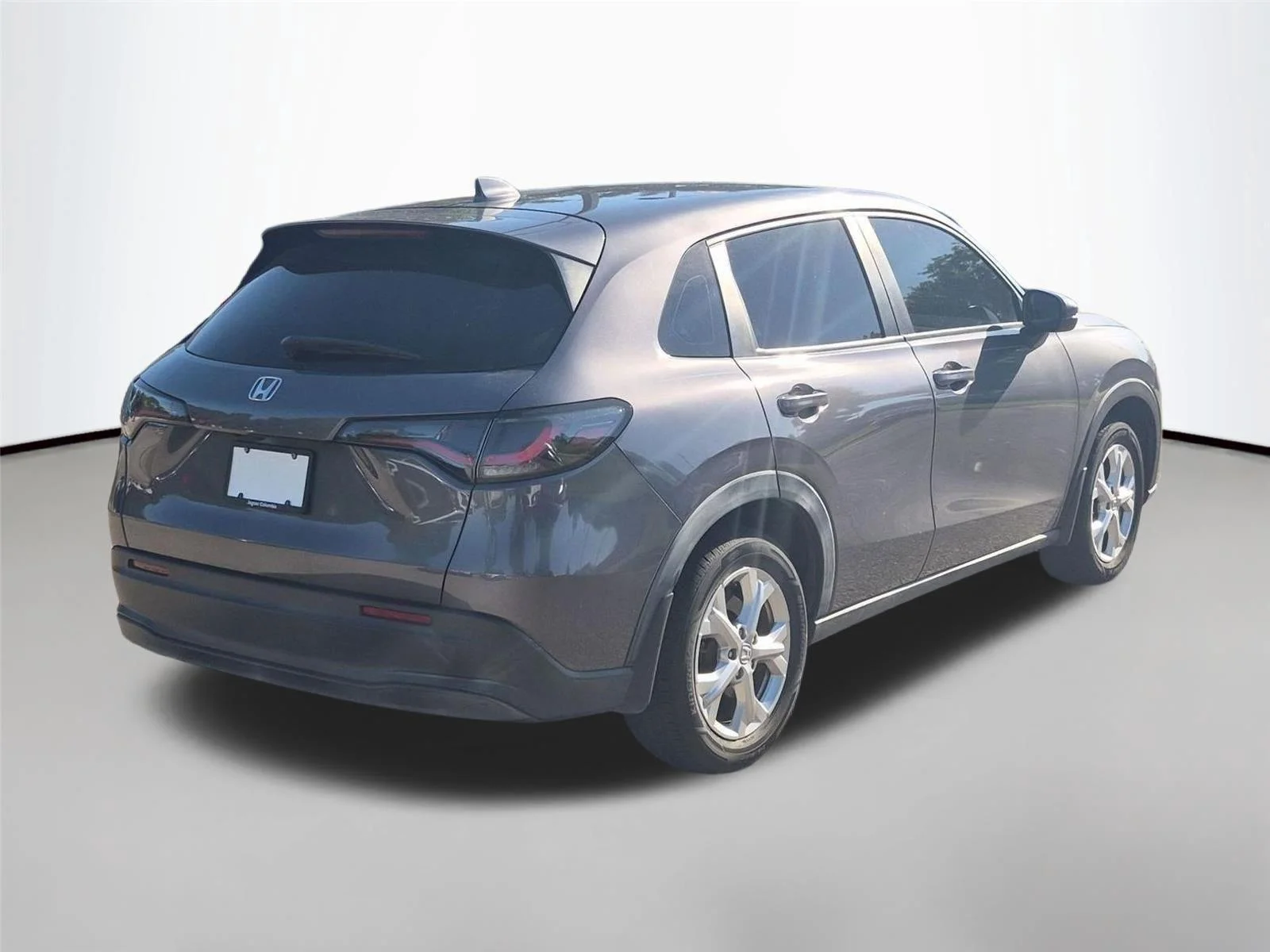 Used 2023 Modern Steel Metallic Honda LX image 5