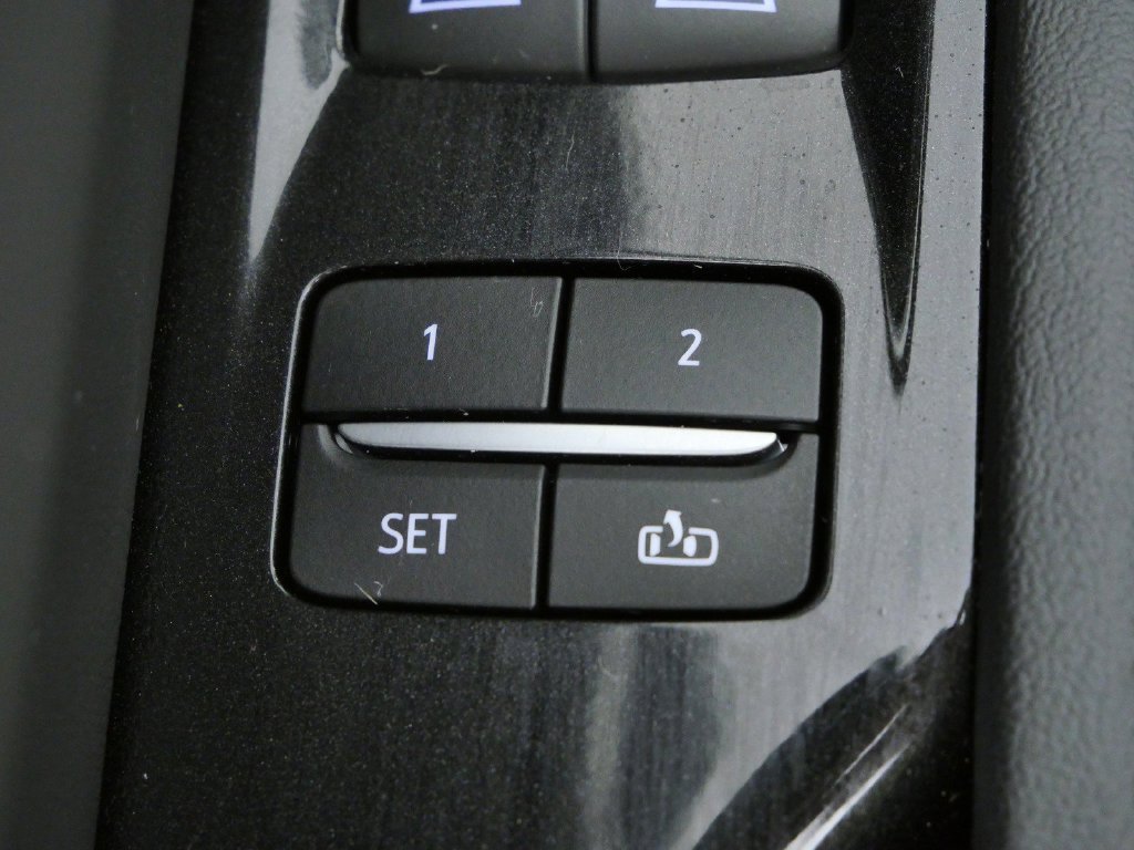 Used 2023 Black Cadillac Premium Luxury image 39