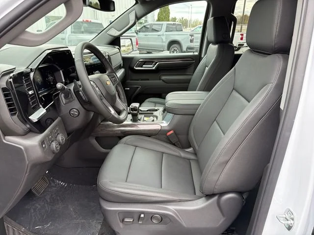 New 2026 Polar White Tricoat Chevrolet LTZ image 15