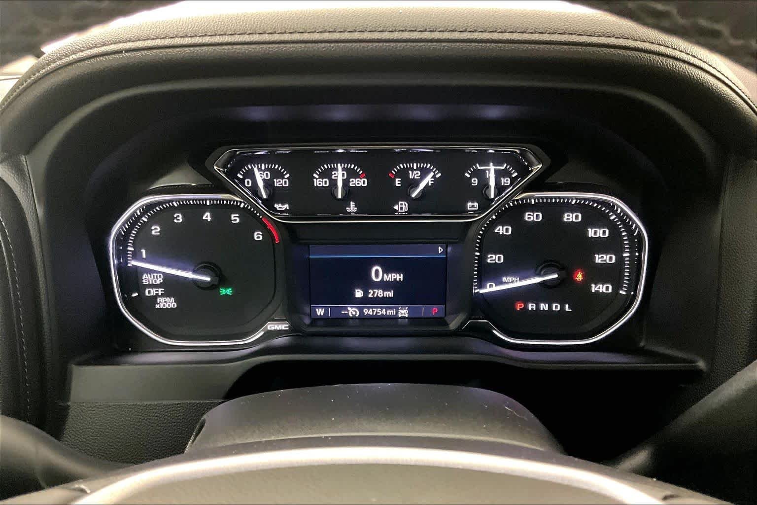 Certified Used 2021 SUMMIT WHITE GMC Elevation image 25