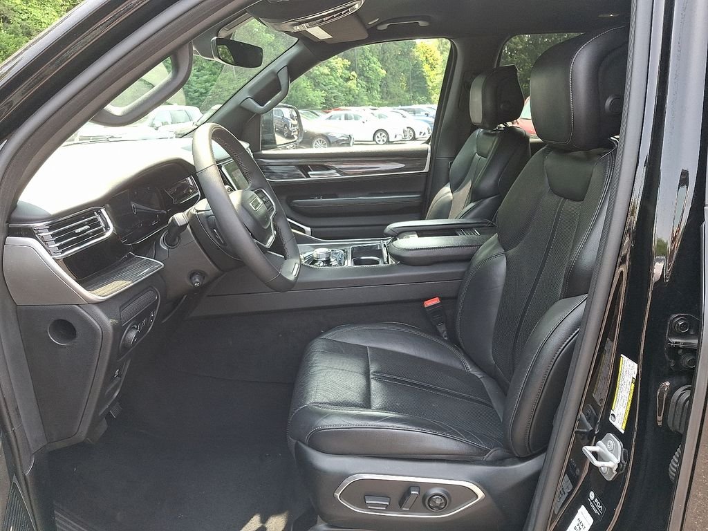 2022 Jeep Wagoneer Series III - Photo 15