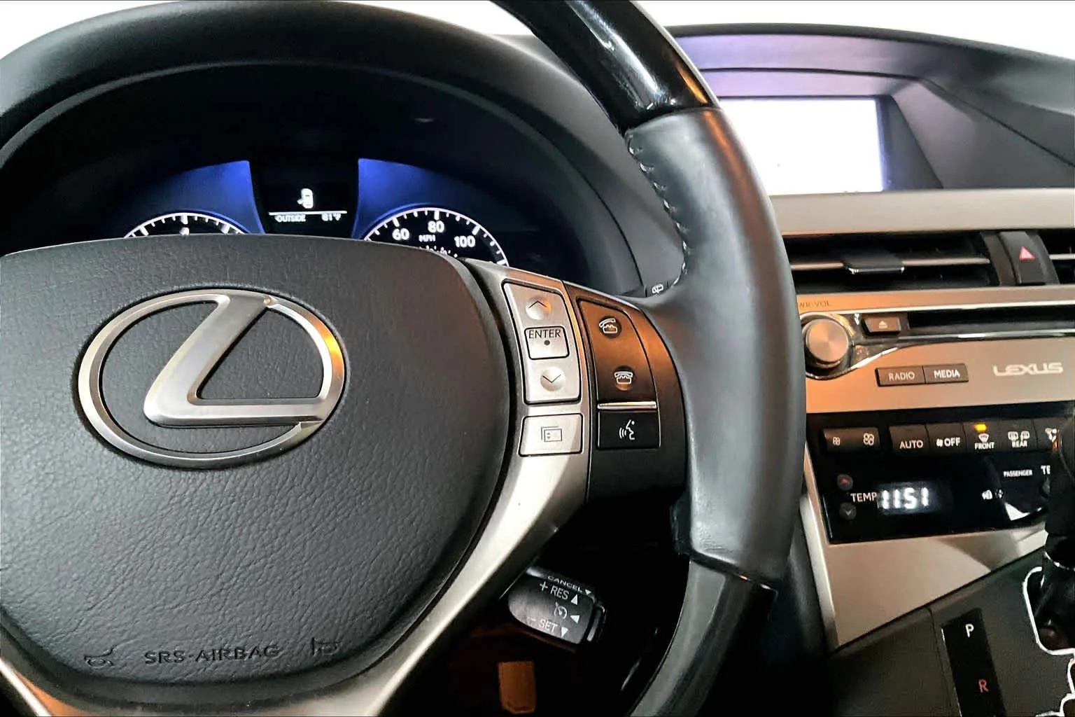 Used 2015 Silver Lining Metallic Lexus  image 25