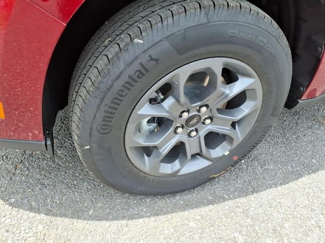 New 2026 Ruby Red Metallic Tinted Clearcoat Ford XLT image 17