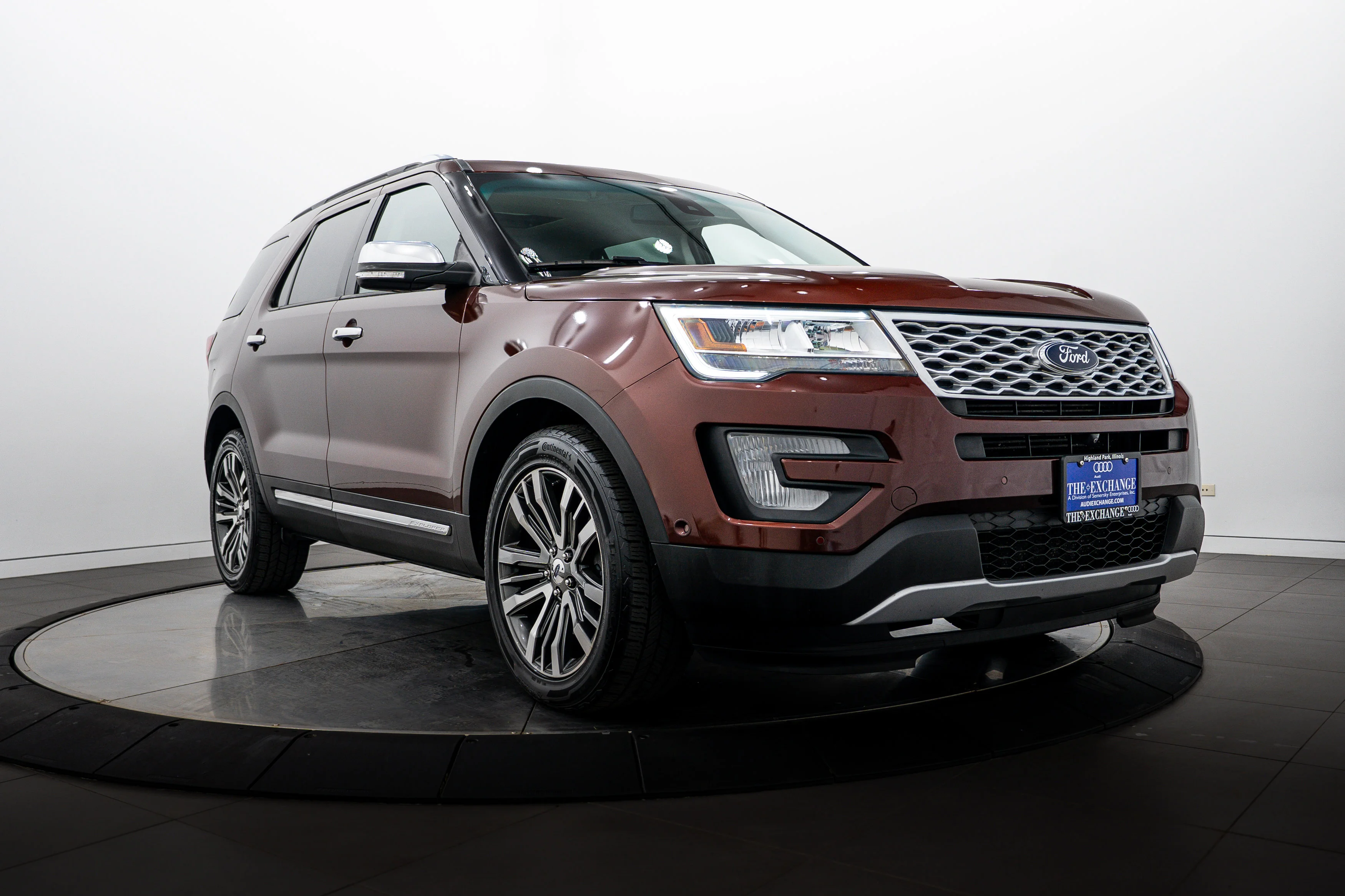 2016 Ford Explorer Platinum 4WD's photo