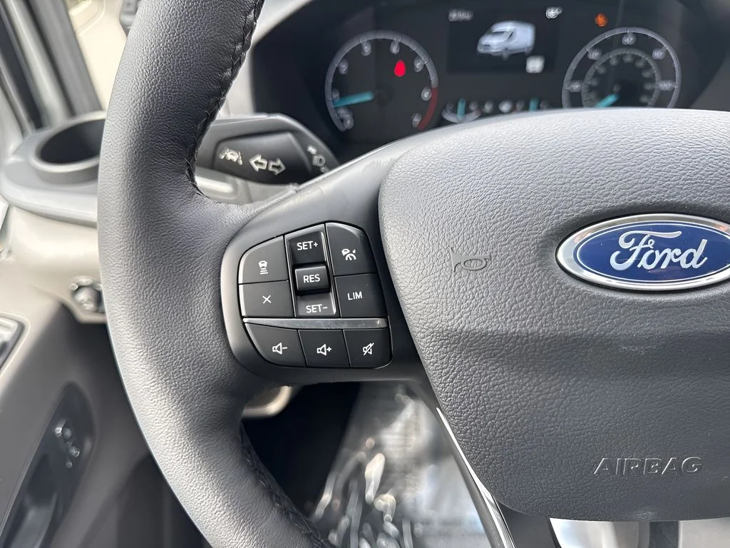 Used 2024 Silver Ford Base image 13