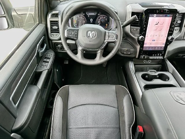 2026 RAM 2500 Laramie - Photo 17