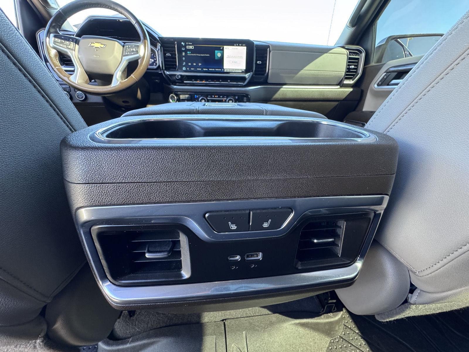 2022 Chevrolet Silverado 1500 LTZ - Photo 40
