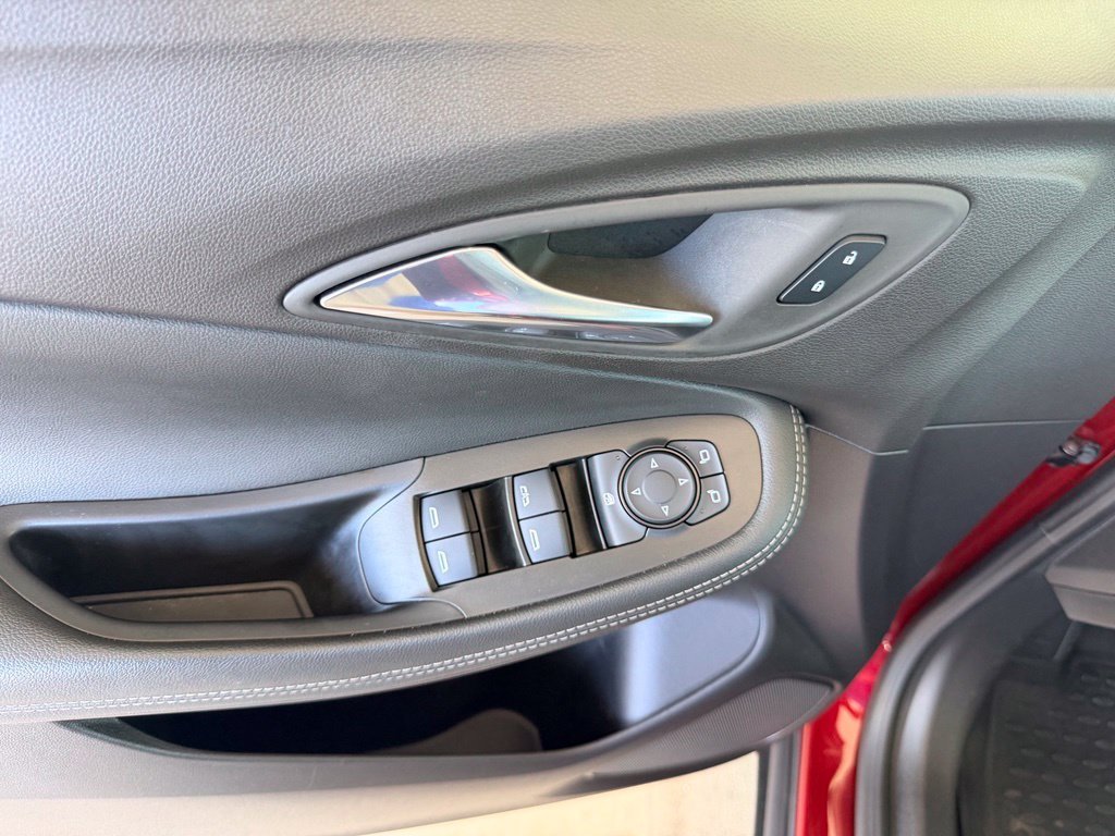 Used 2025 Red Buick Preferred image 12