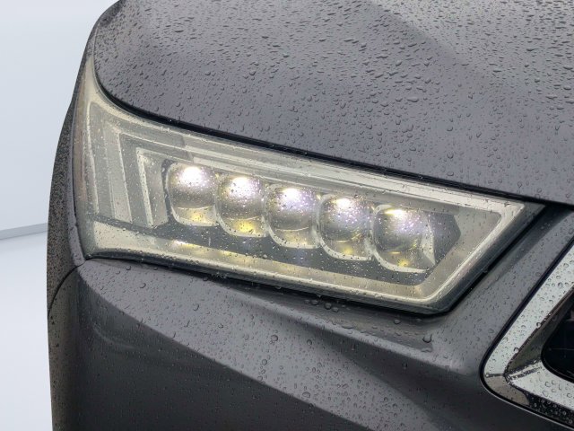 Used 2018 White Acura 3.5L image 9