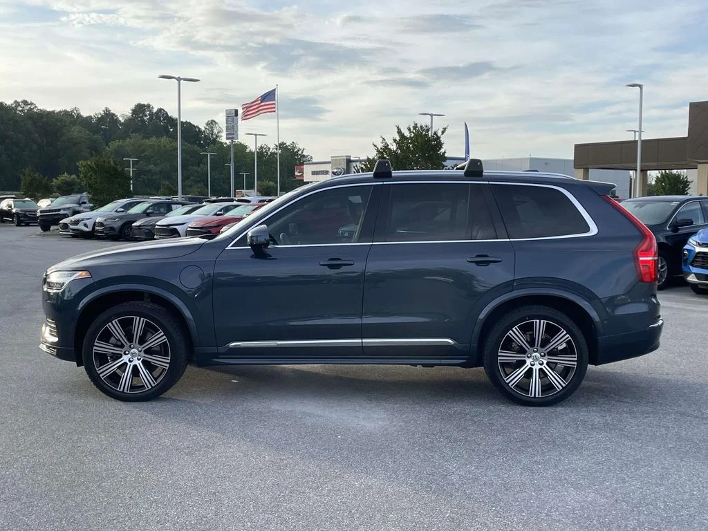 Certified Used 2023 Denim Blue Volvo Plus image 25