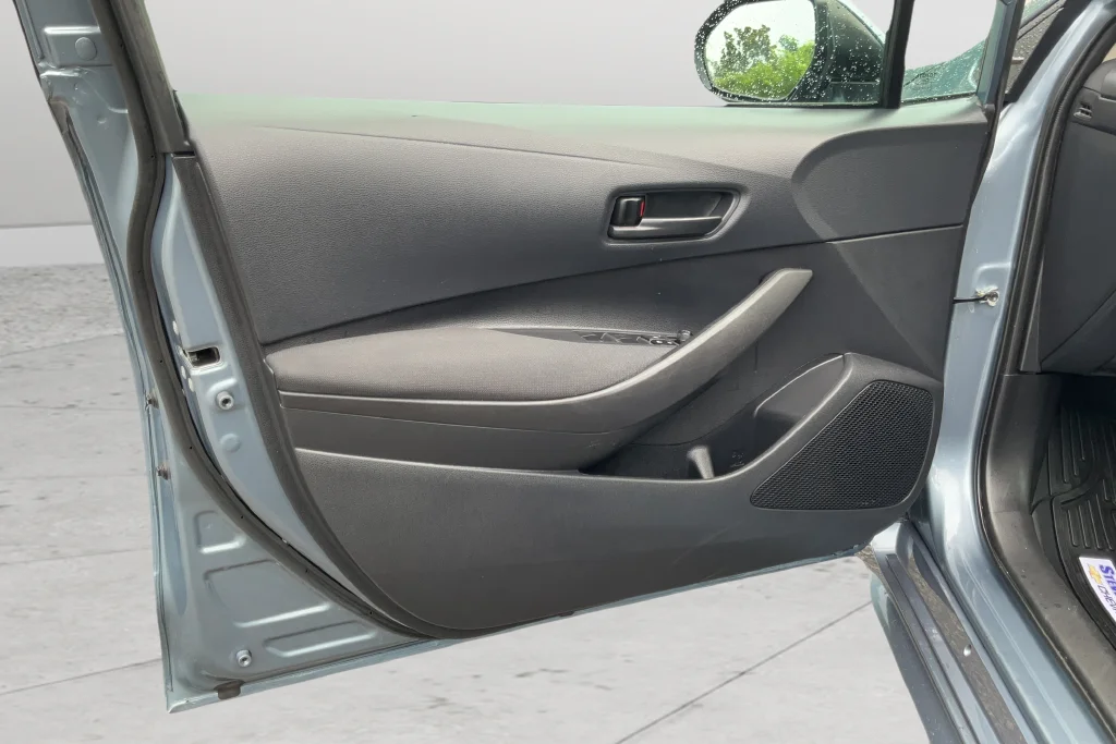 2024 Toyota Corolla LE - Photo 10