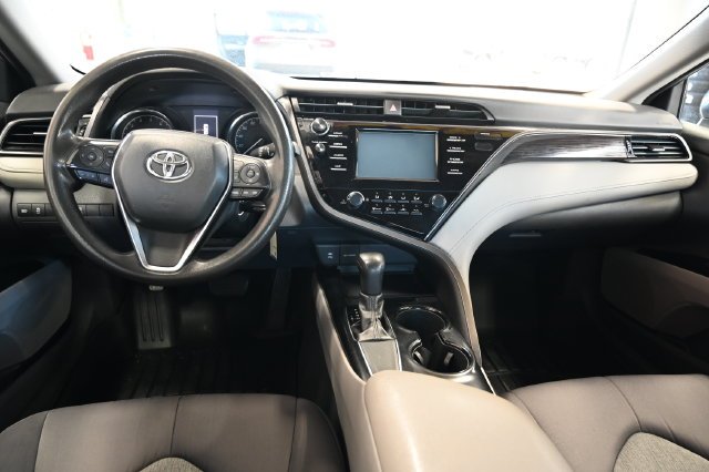 Used 2019 Silver Toyota LE image 13