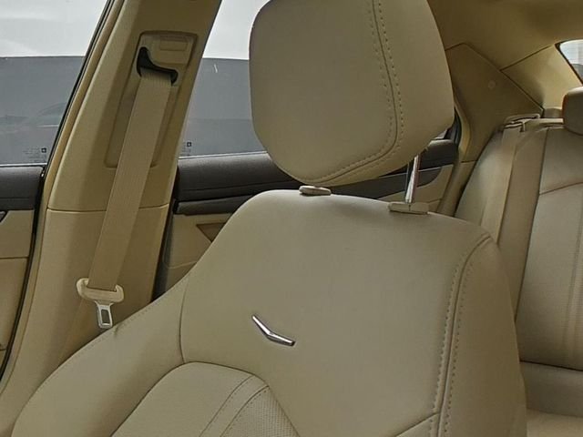 Used 2008 Red Cadillac Base image 39
