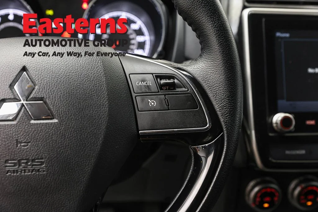 Used 2025 Red Mitsubishi 2.0 SE image 17