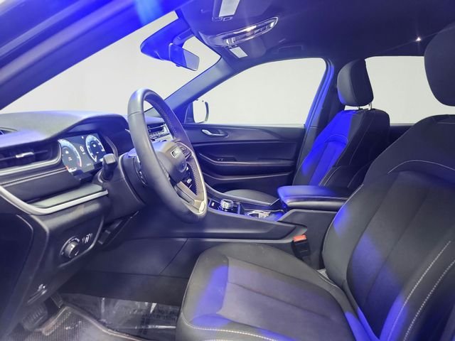 Used 2025 Black Jeep Laredo image 15