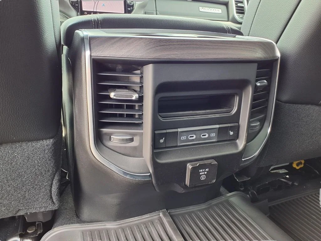 New 2026 Bright White Clear-Coat Exterior Paint RAM Laramie image 24