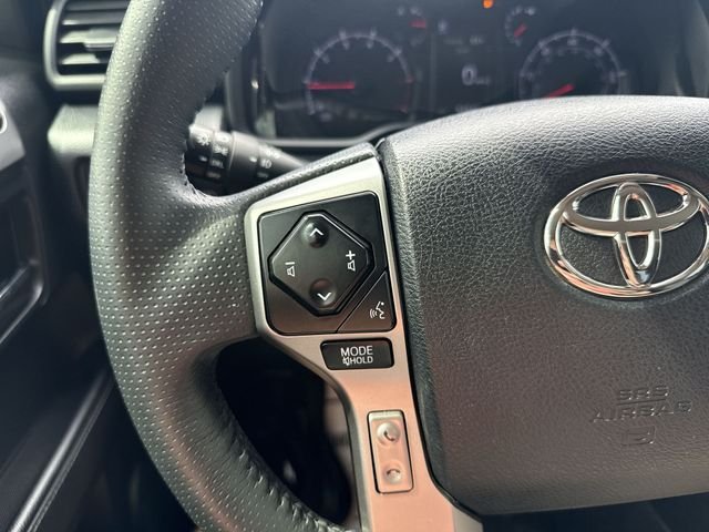 Used 2022 White Toyota SR5 Premium image 29