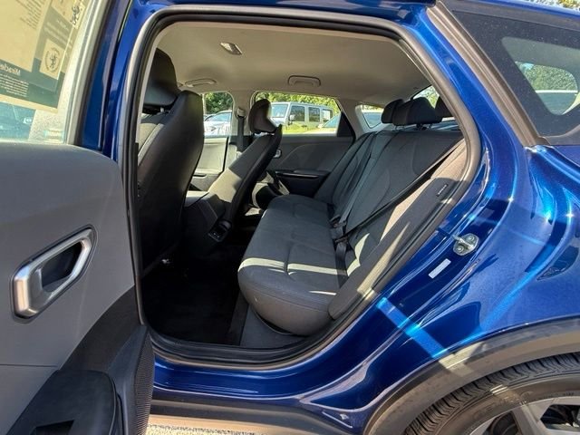 Used 2025 Blue Kia LXS image 10