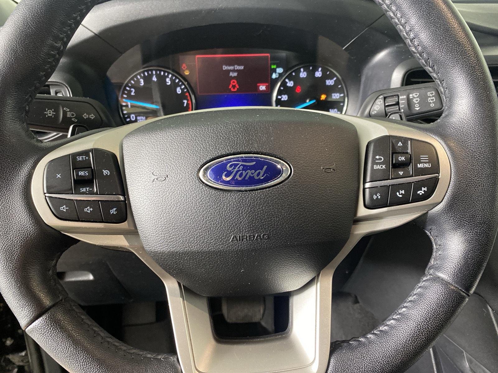 Used 2020 Agate Black Ford XLT image 17