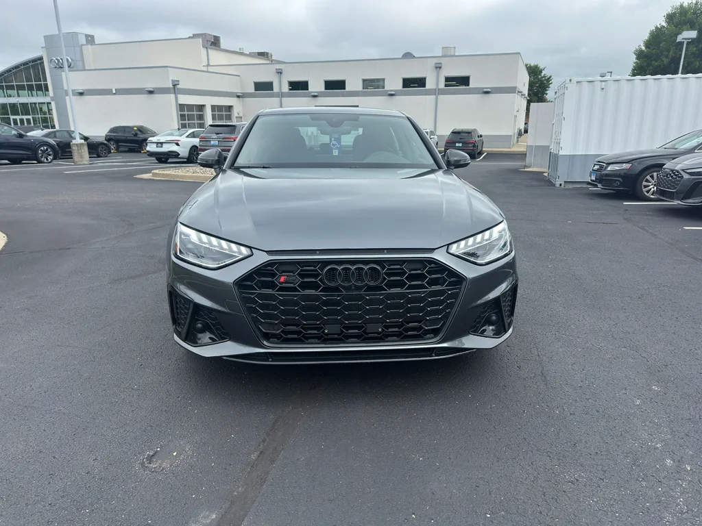 Used 2024 Daytona Gray Pearl Effect Audi Premium Plus image 2