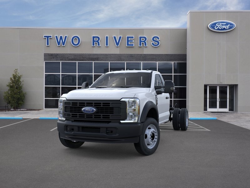 New 2026 Oxford White Ford F-550® XL image 2