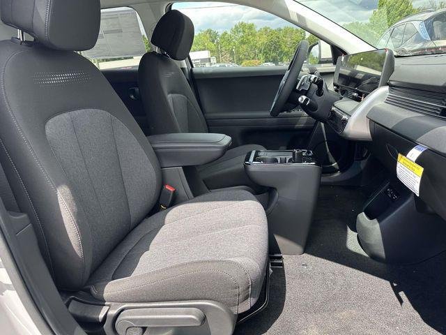 New 2026 Gray Hyundai SE image 16