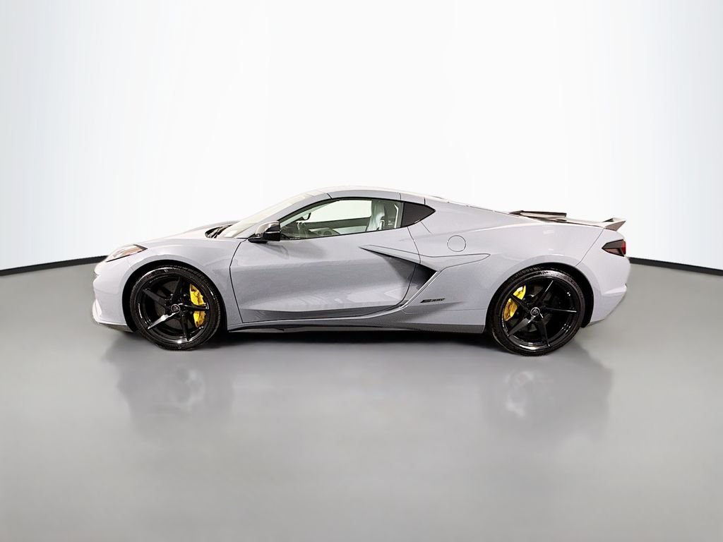Used 2025 Gray Chevrolet E-Ray image 4