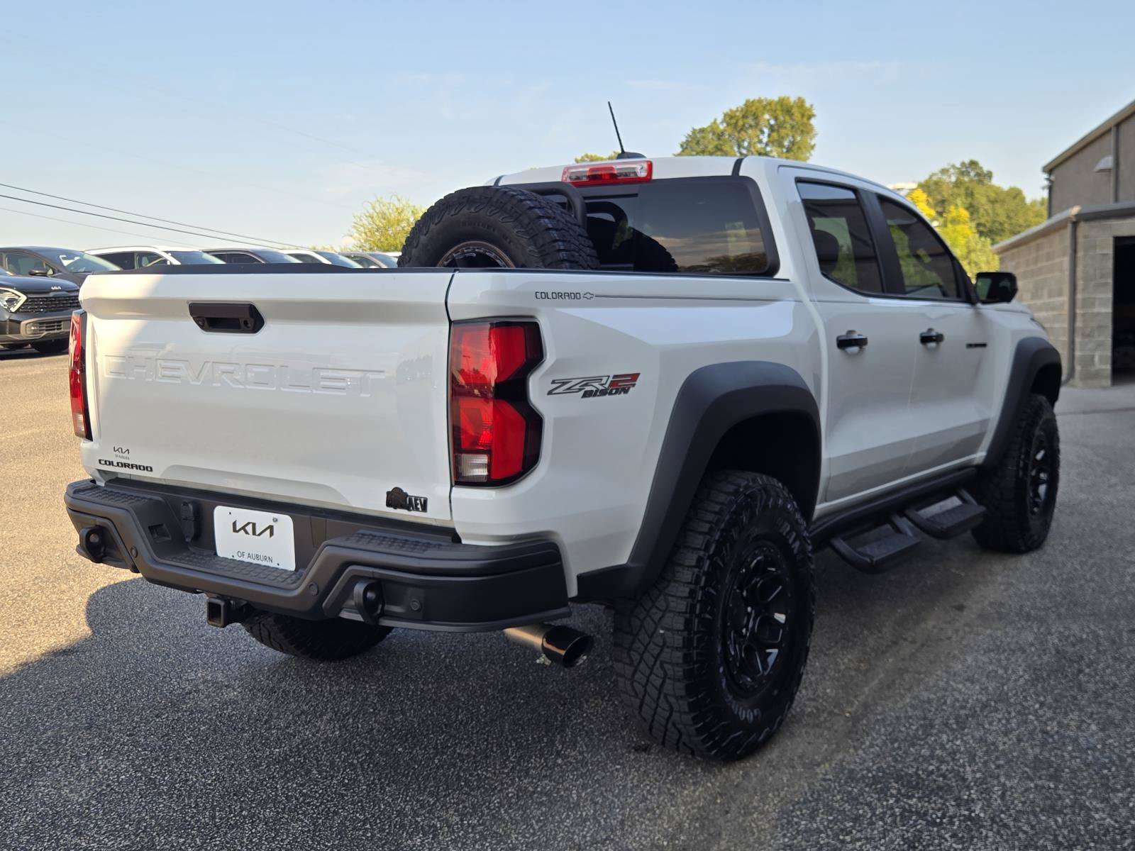 Used 2025 Summit White Chevrolet 4WD ZR2 image 6