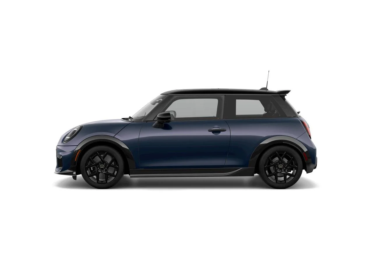 New 2026 Indigo Sunset Blue Metallic MINI Iconic image 4