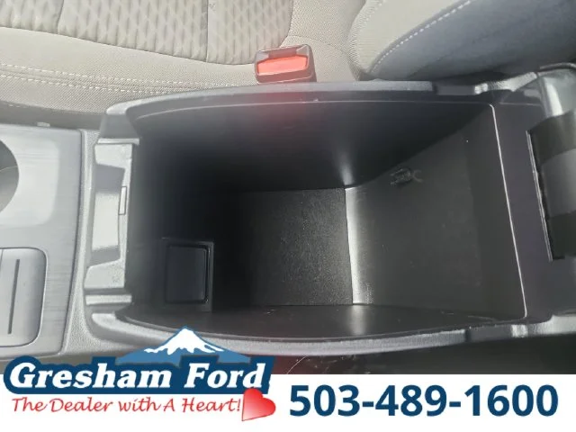 Certified Used 2021 Oxford White Ford SE image 30