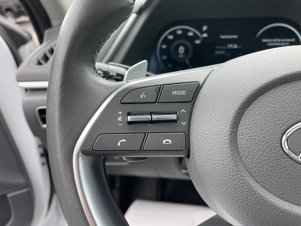 2021 Hyundai Sonata Limited - Photo 22