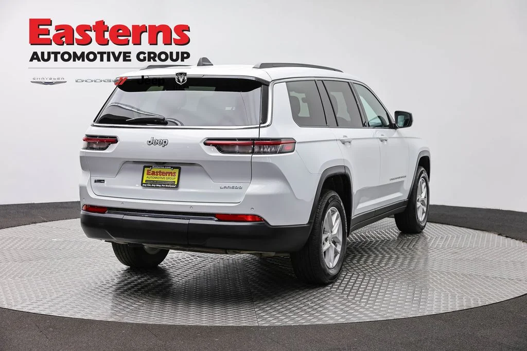 Certified Used 2025 White Jeep Laredo image 6