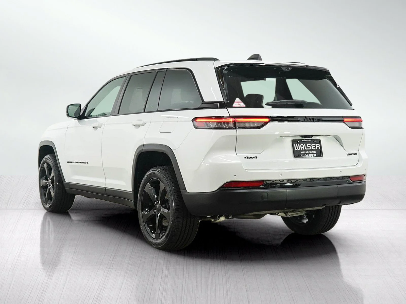 Used 2024 Bright White Clearcoat Jeep Limited image 3