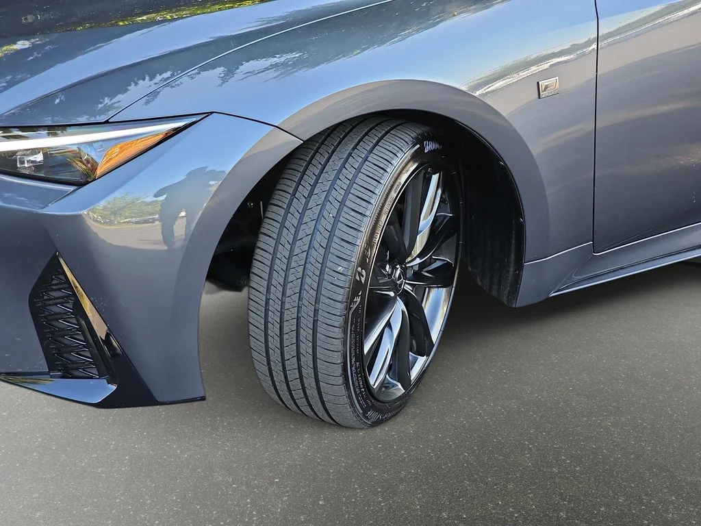 Used 2025 CLOUDBURST GRAY Lexus 300 image 34