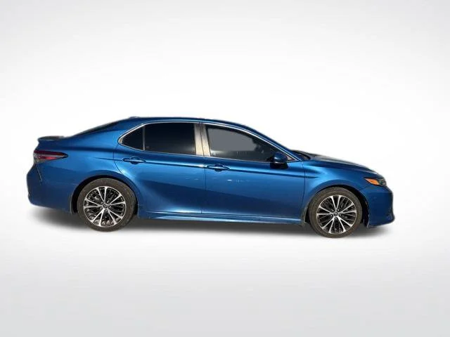 Used 2019 Blue Toyota SE image 4