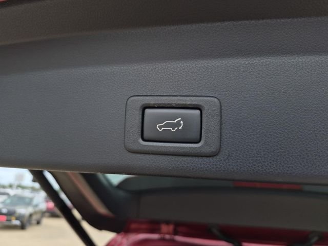 Used 2019 Red Subaru Premium image 13
