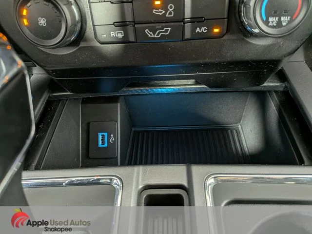 Used 2018 Black Ford XLT image 17