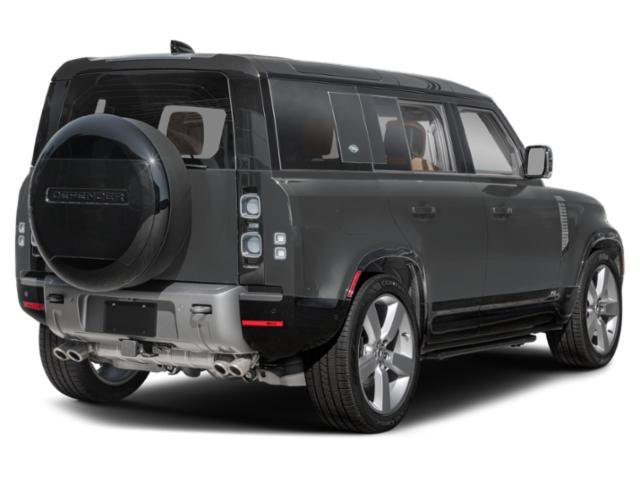 Used 2024 Carpathian Gray Premium Metallic Land Rover Carpathian Edition image 2