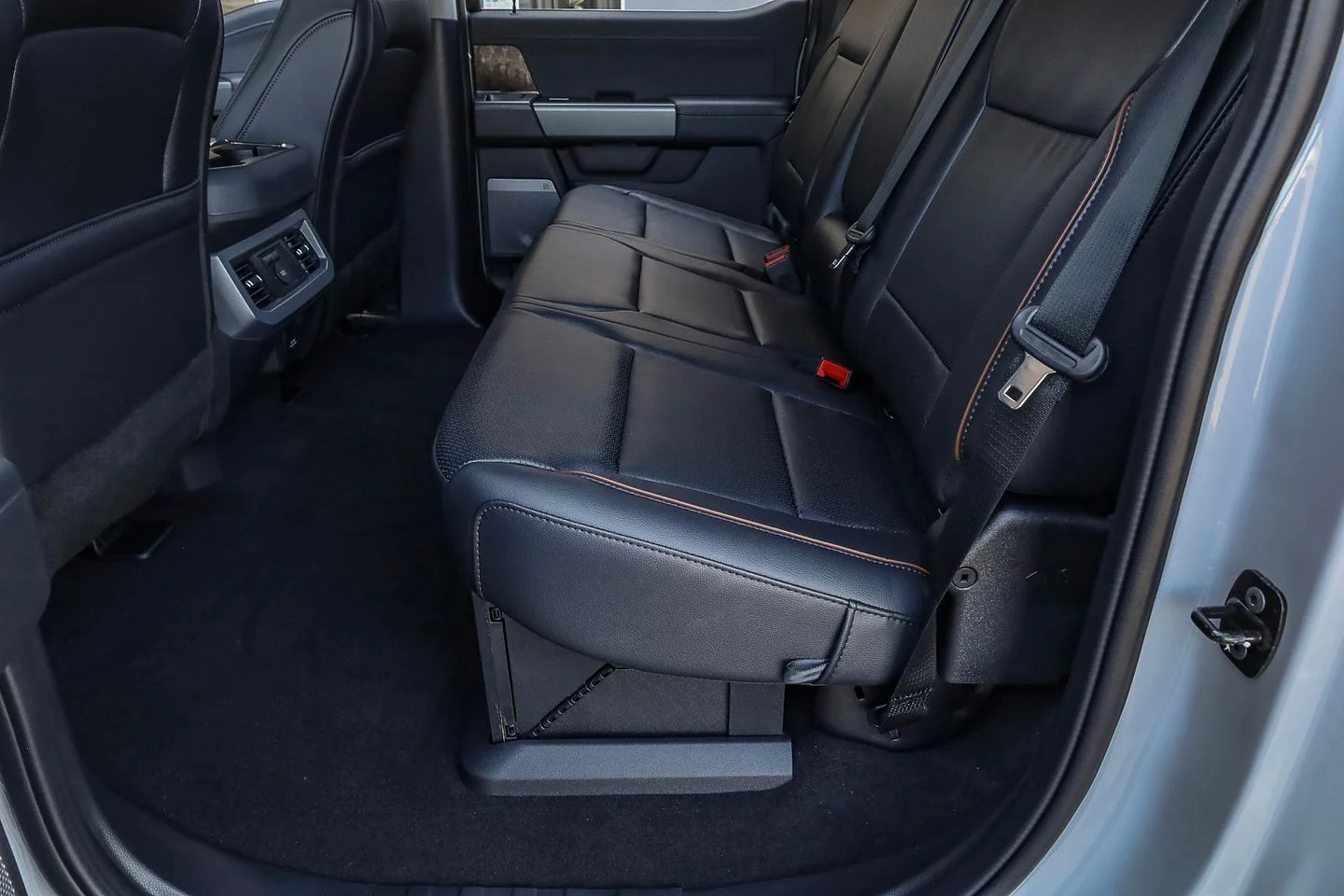 New 2026 Avalanche Ford F-250® Lariat® image 39