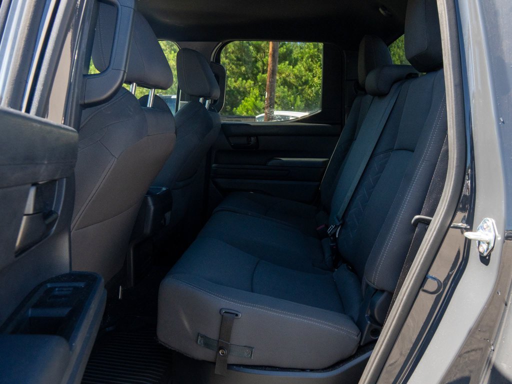 2024 Toyota Tacoma SR - Photo 9