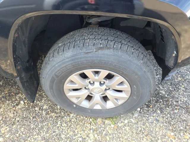 Used 2017 Black Toyota SR5 image 4