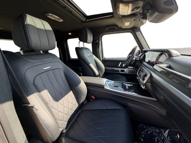 Used 2025  Mercedes-Benz G 63 AMG® image 16