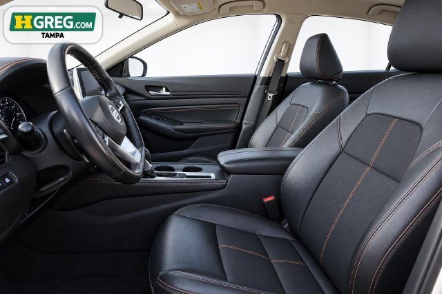 Used 2021 Brilliant Silver Metallic Nissan 2.5 SR image 8