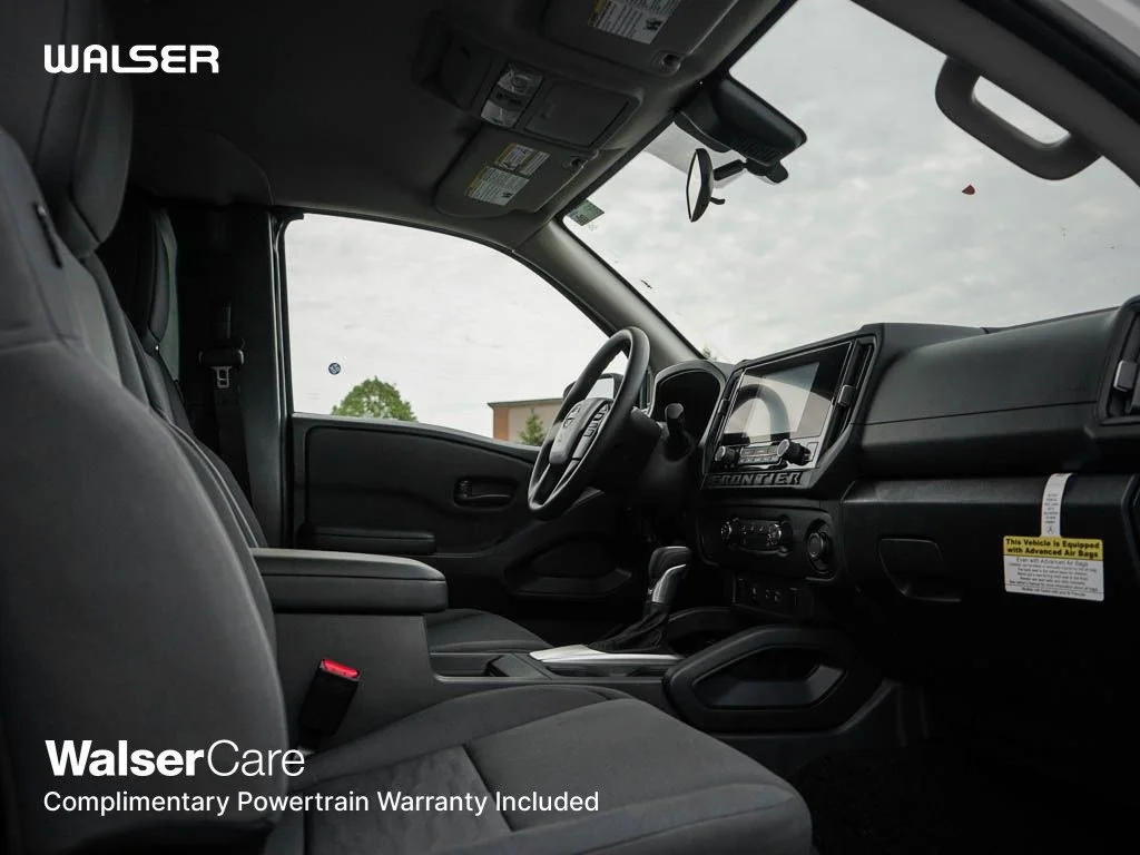 New 2026 Glacier White Nissan S image 9
