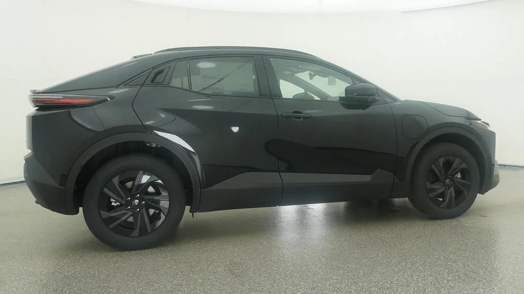 New 2026 Midnight Black Metallic Toyota SE image 26