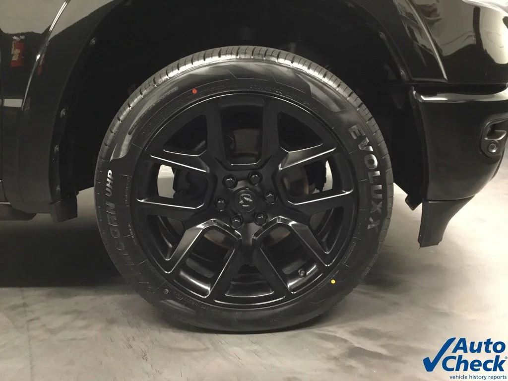 Used 2021 Black Ram Laramie image 24