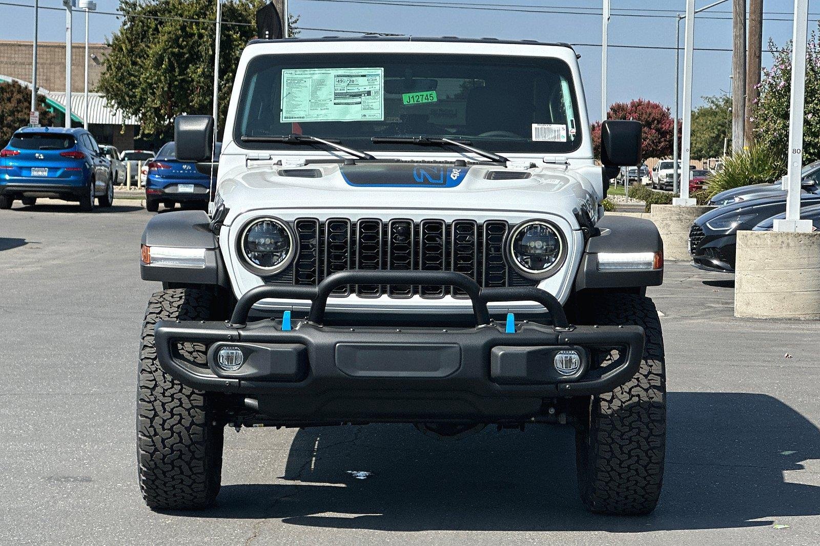 New 2023 Bright White Clearcoat Jeep Rubicon 20th Anniversary image 6