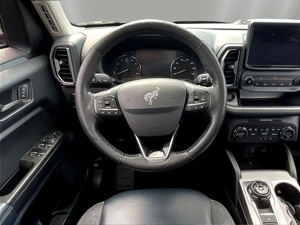 Used 2021 Blue Metallic Ford Outer Banks image 8