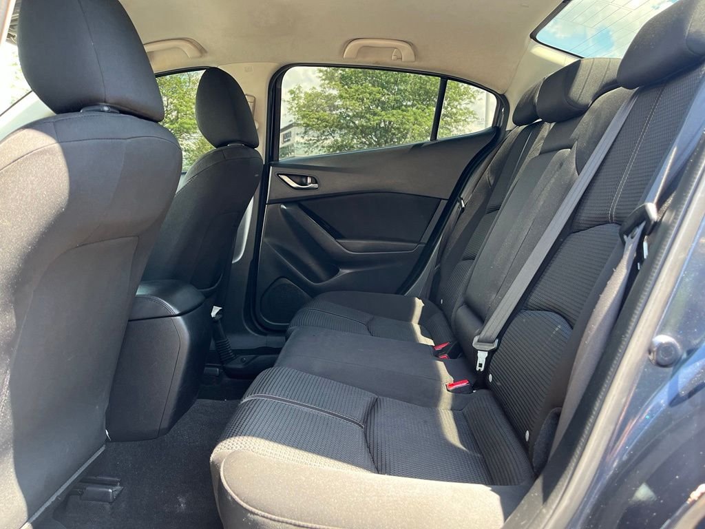 Used 2017 Blue Mazda Sport image 18